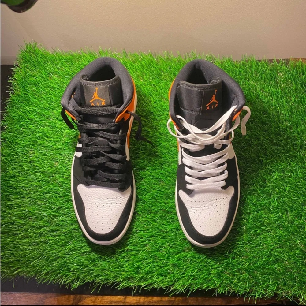 Jordan 1 Mid Shattered Backboard_5